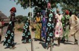 تعدد الزوجات في جنوب السودان .. “مفسدة” للرجال أم “مفخرة” للقبائل
