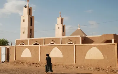 مسجد في مدينة أطار
